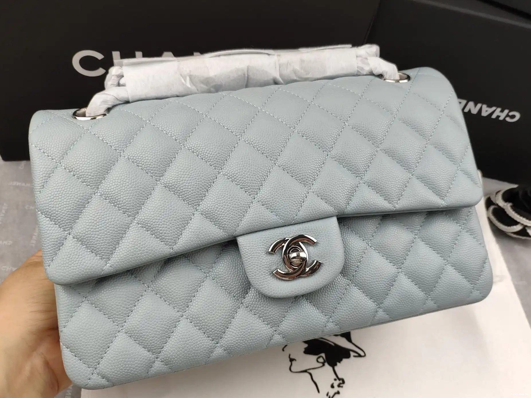 First Bag Ru BAG FLAP CHANEL 0605